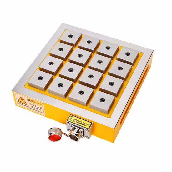 Fresatrice verticale CNC con piano magnetico per lavori pesanti